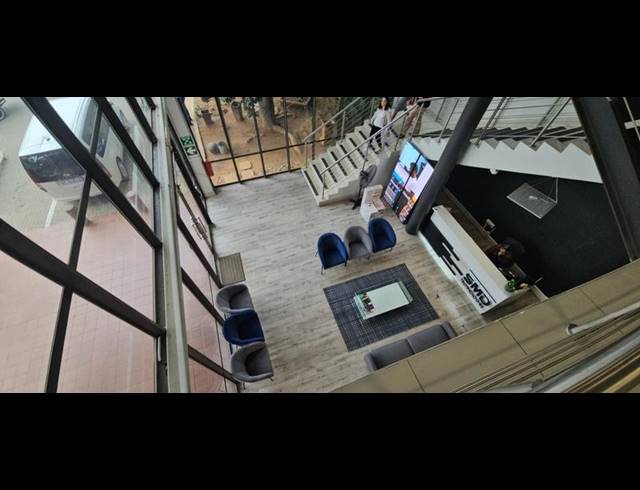 INDUSTRIAL PROPERTY TO RENT IN LONGMEADOW